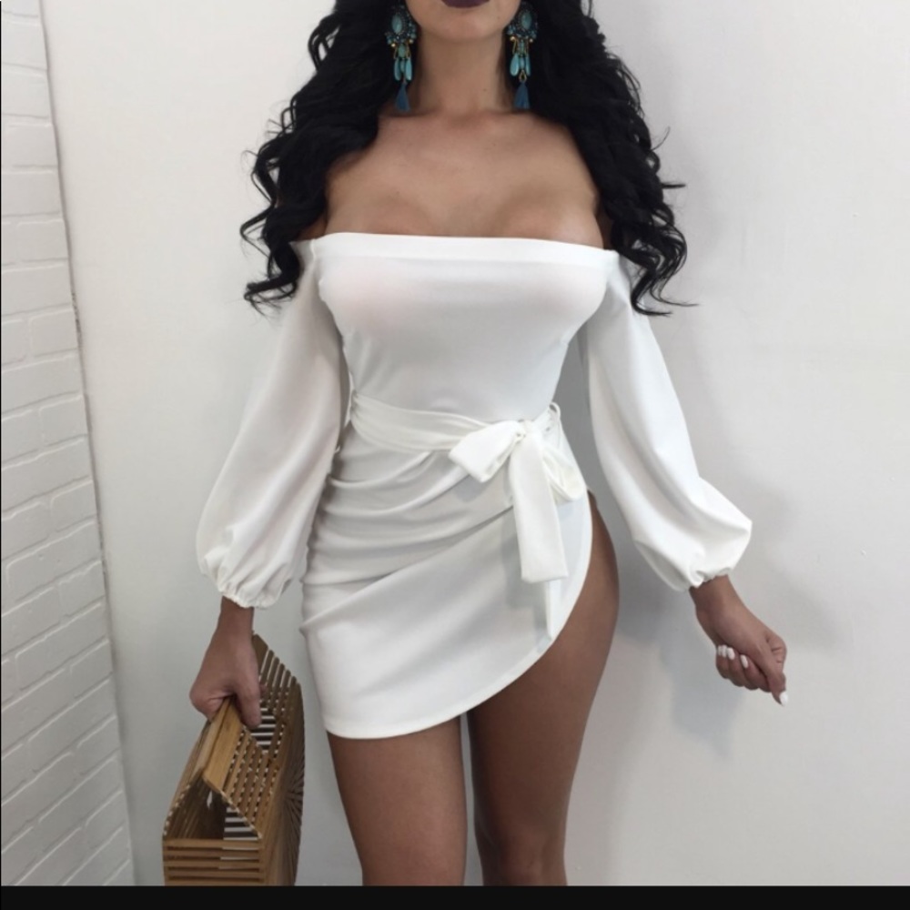 Iso: diva boutique white dress “Danica”